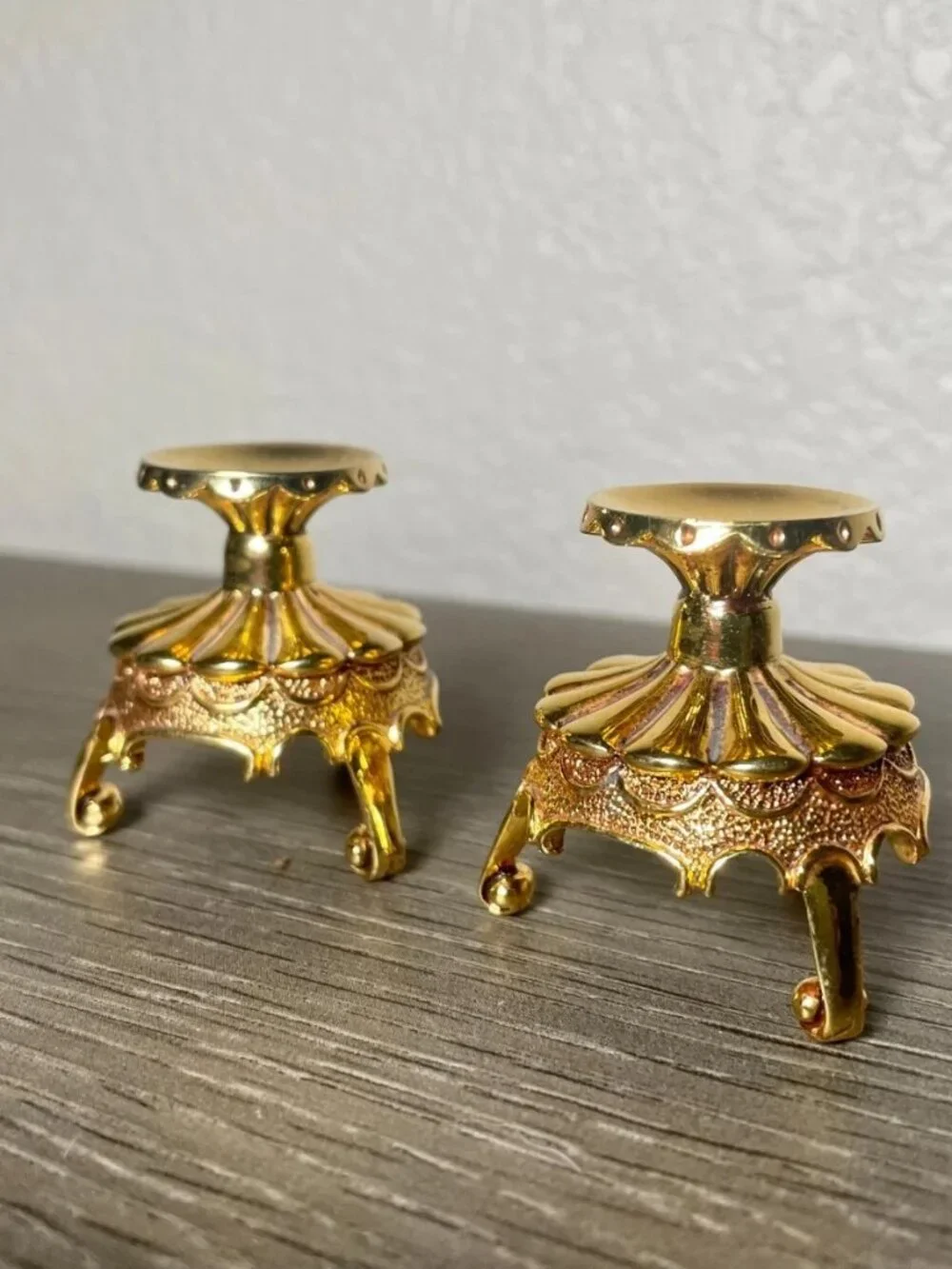 House of Faberge 2x2 Pair of Gold Decorative Stands Set of 2